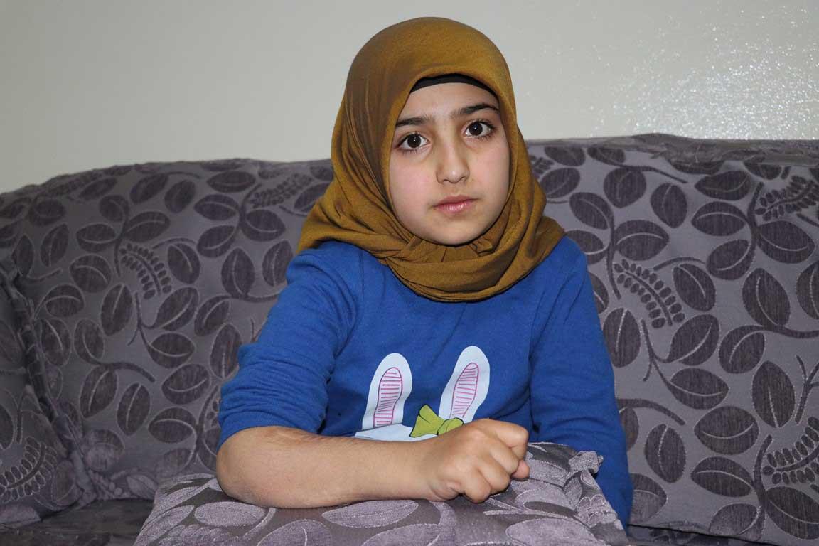 Doğumda kızlarının kolu sakat kalan ailenin 11 yıllık hukuk mücadelesi sürüyor